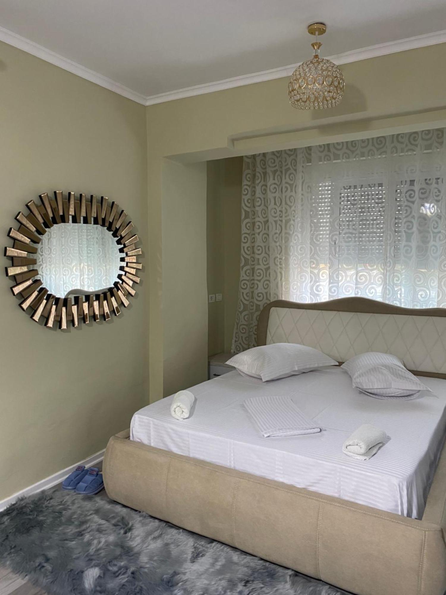 Apartamento Julius Tirana